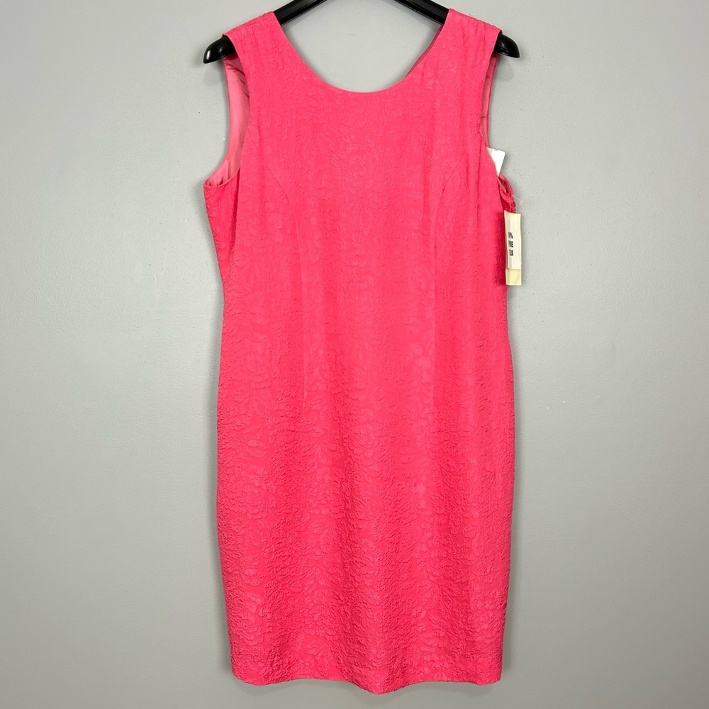 Vintage Silk Floral Embossed Sheath Dress Women’s Size 14 Sleeveless Elegant